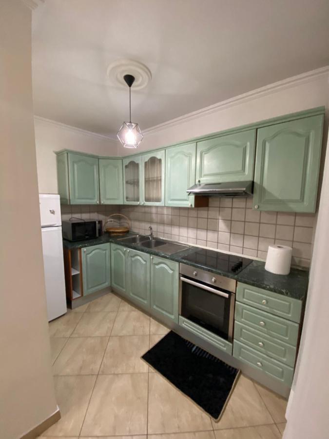 Chlo Apartment 3 Τίρανα Εξωτερικό φωτογραφία