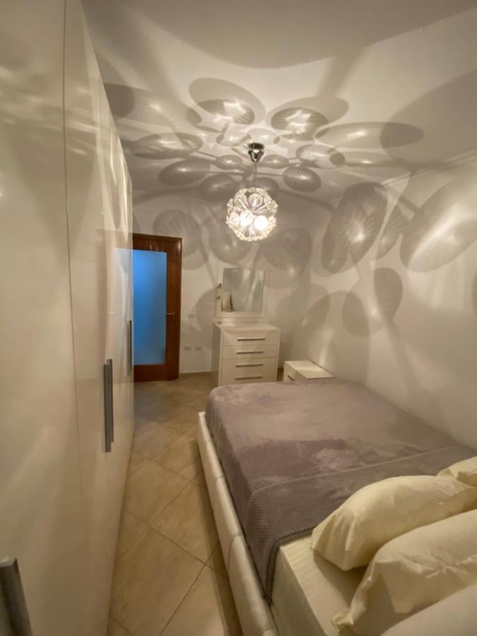 Chlo Apartment 3 Τίρανα Εξωτερικό φωτογραφία